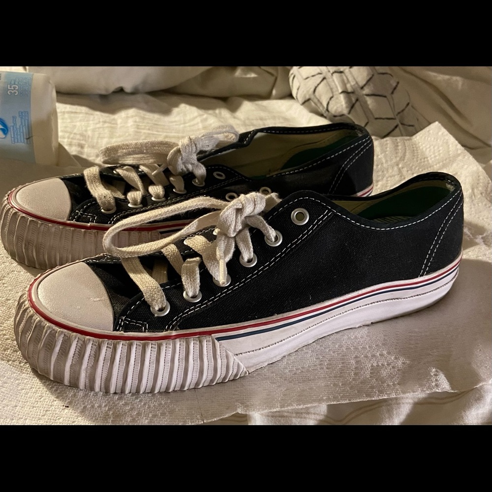 Used PF Flyers Size 9.5 MENS